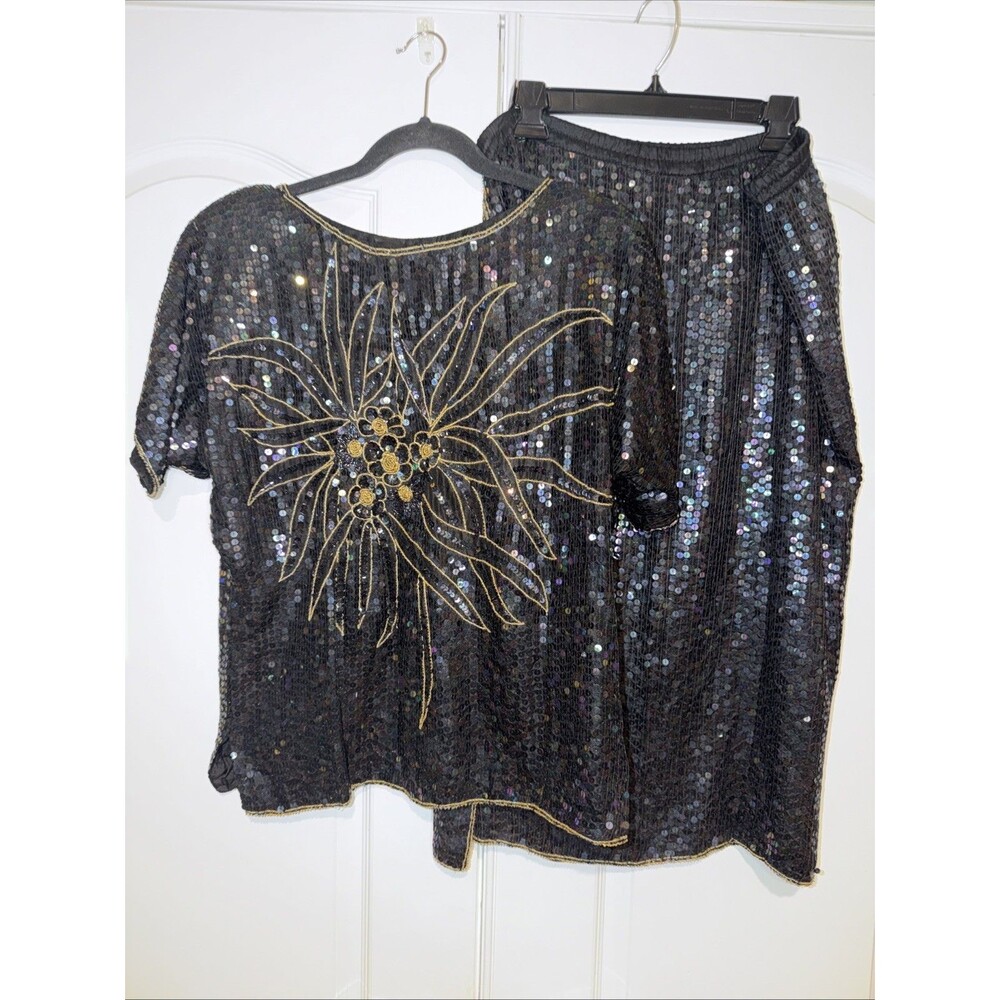 VTG 2 piece skirt top Set Sz L 100% Silk Sequin Beads Embellished Statement 80s